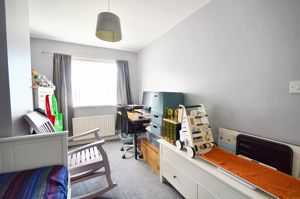 Bedroom- click for photo gallery